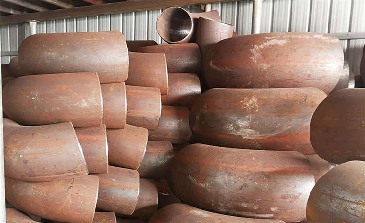 埋地螺旋焊管廠家，角鋼批發(fā)，1200鋼立柱，1920-12mm螺旋鋼管