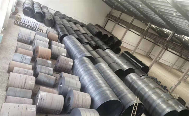 700mm螺旋焊管，DN2200螺旋鋼管，610螺旋管，鋼材場(chǎng)防腐螺旋鋼管廠家